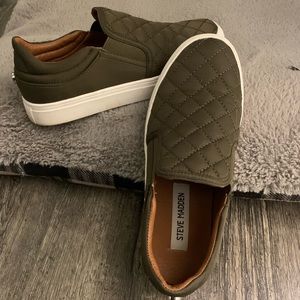 Steve Madden Green Shoes